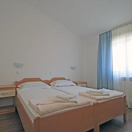 Apartments By The Sea Vinjerac, Zadar - 5811 Apartment Vinjerac